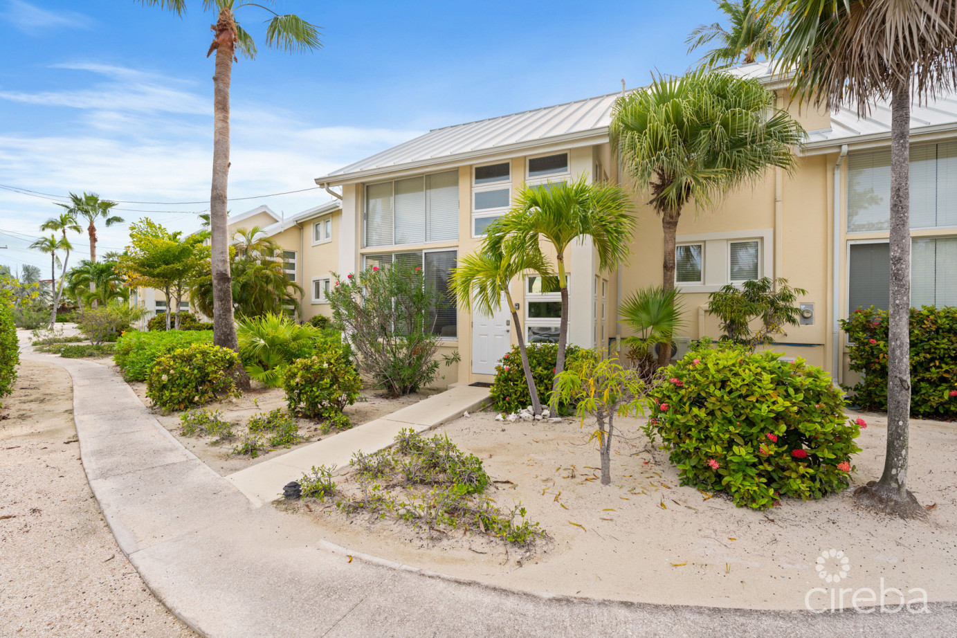 Island House 15, Rum Point Beachfront Townhome