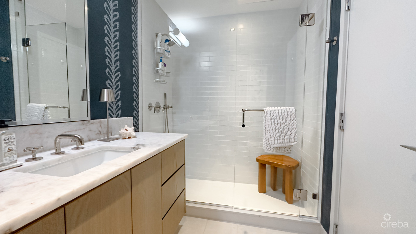 3 Bed Seafire Residence Seven Mile Beach