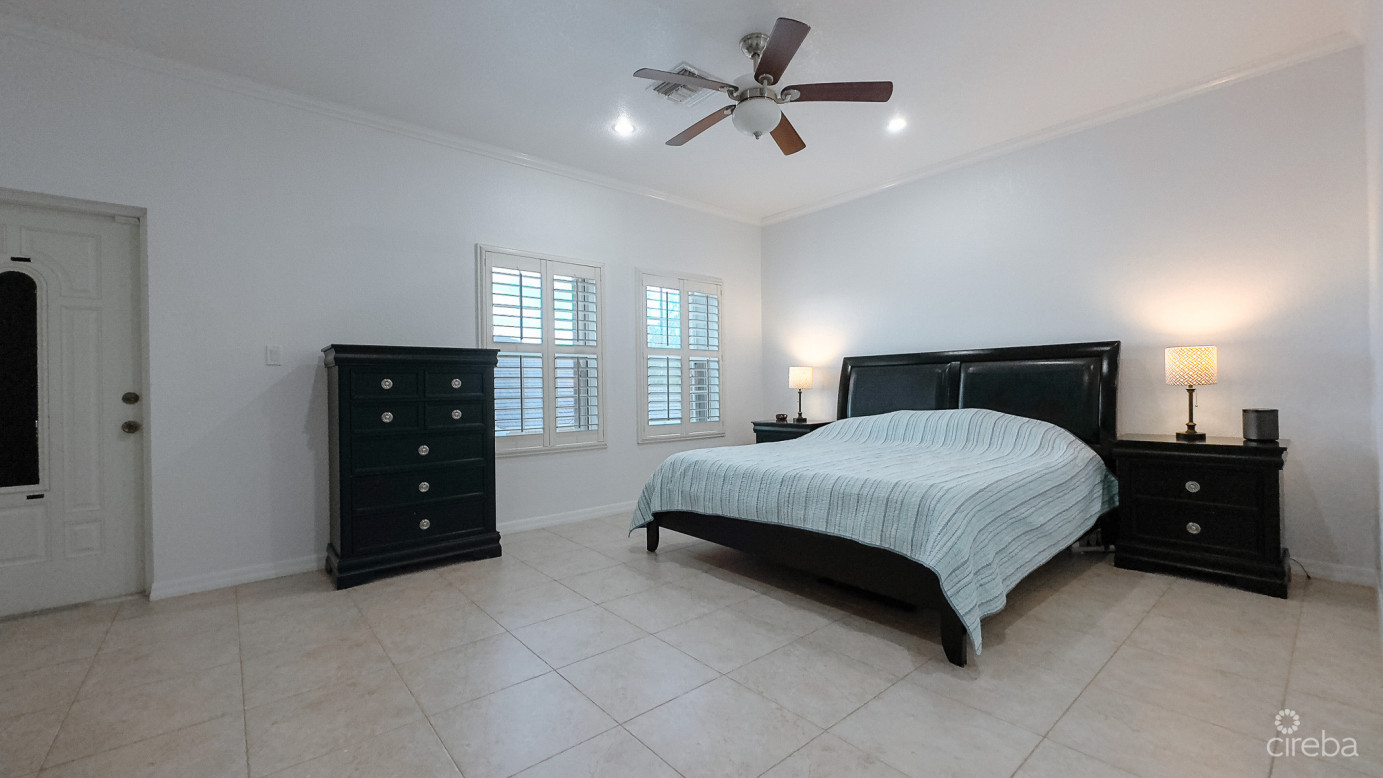 3 Bed & Den Townhouse Palmetto Grande Prospect