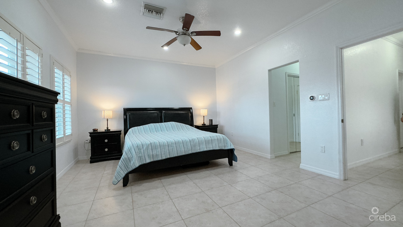 3 Bed & Den Townhouse Palmetto Grande Prospect