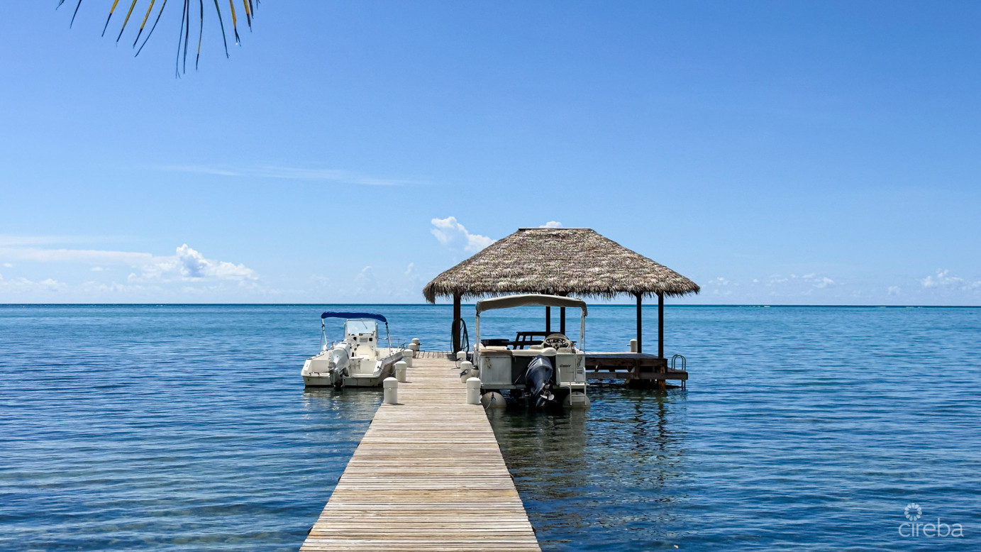 3 Bed Ocean View - By The Sea