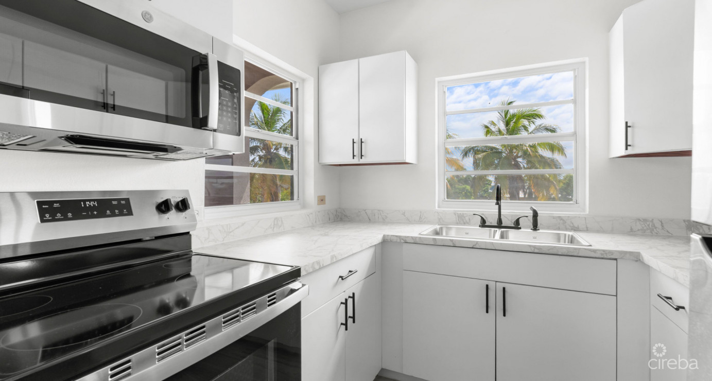 Twinflower Apartment #4