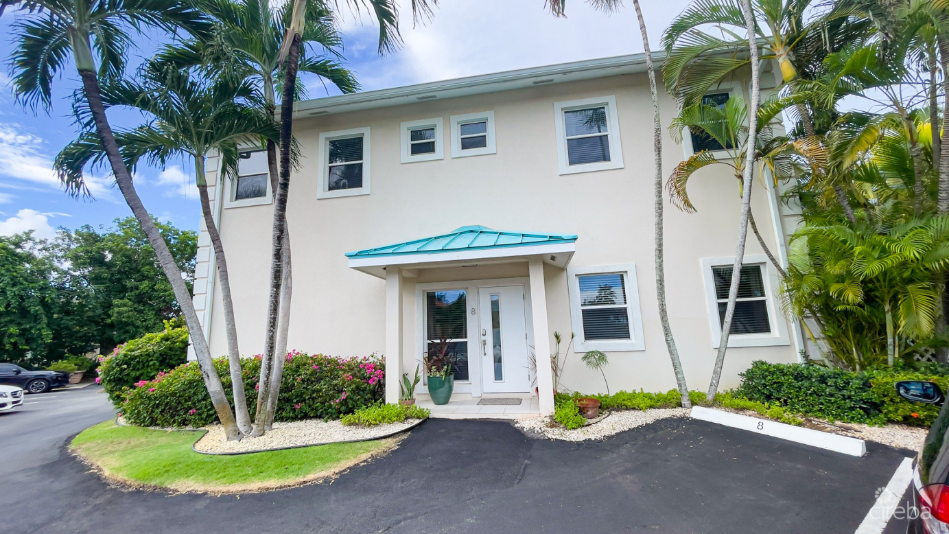 2 Bed South Sound Townhome  Grand Palms