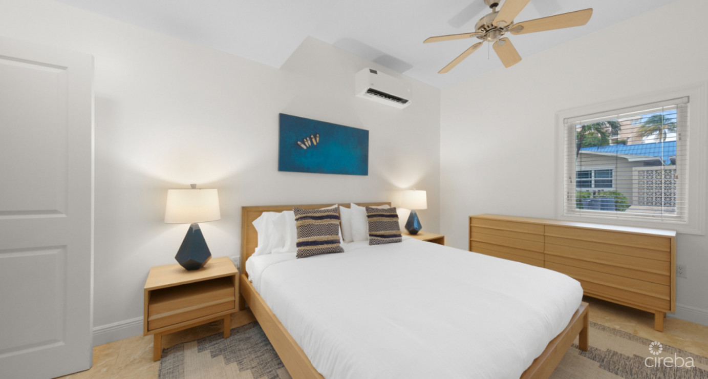 West Bay Road Multi Unit (5 Condo's) Complex In Prime Smb Location Close To Camana Bay