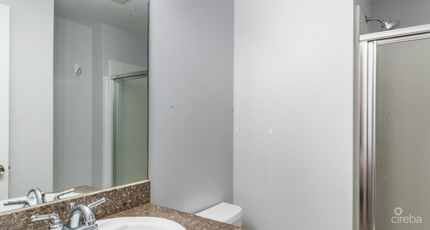 #38 Executive Suites  George Town - Investor Opportunity, 1 Bed Middle Unit