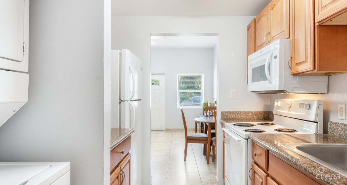 #38 Executive Suites  George Town - Investor Opportunity, 1 Bed Middle Unit