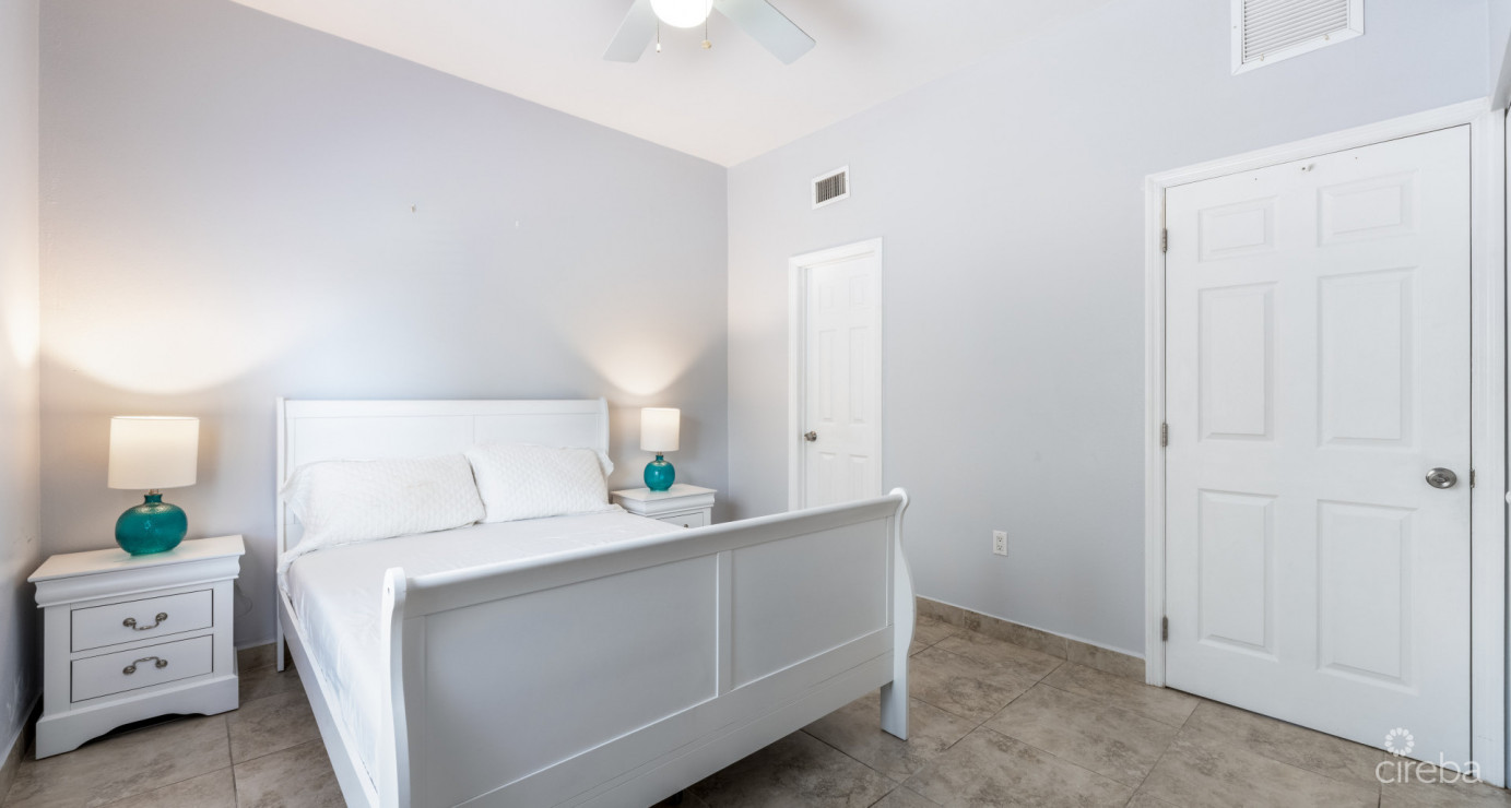 #45 Executive Suites  George Town - Investor Opportunity, 1 Bed Corner Unit