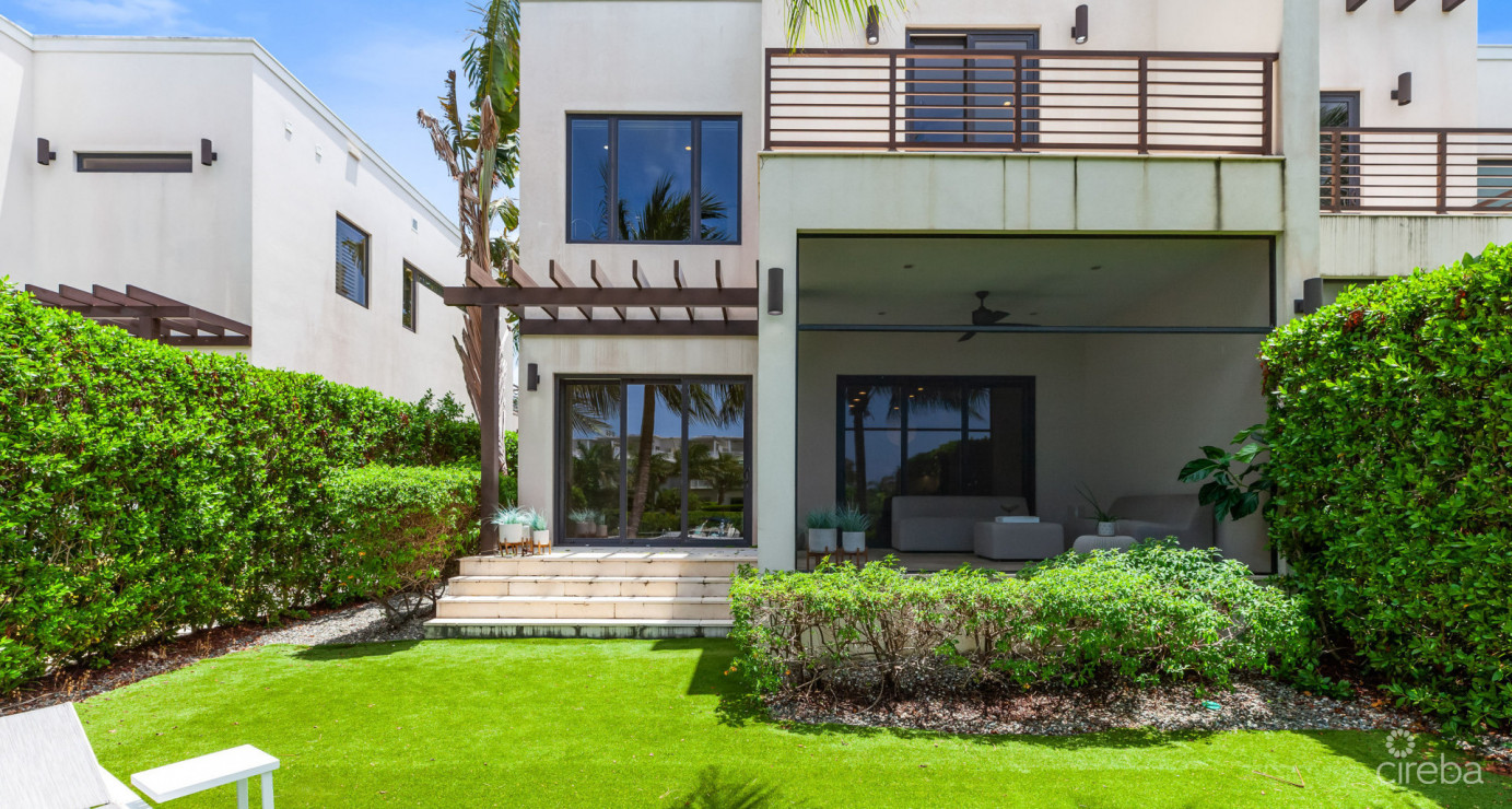 Villa 307 At Cypress Pointe North  Crystal Harbour