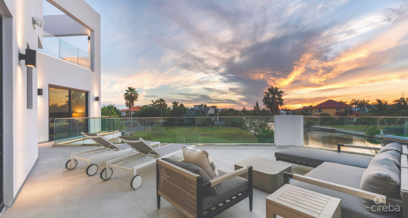 18 Baccarat Quay, Crystal Harbour