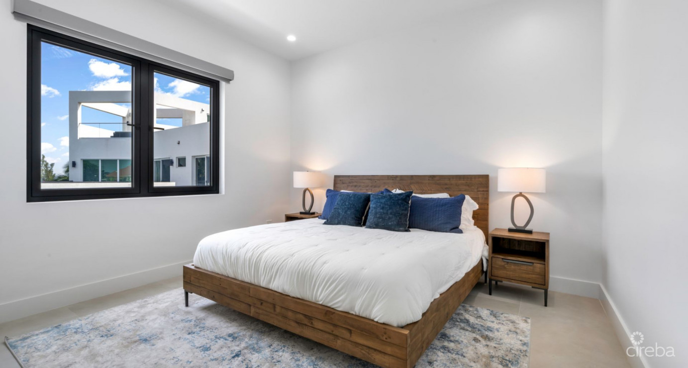 18 Baccarat Quay, Crystal Harbour