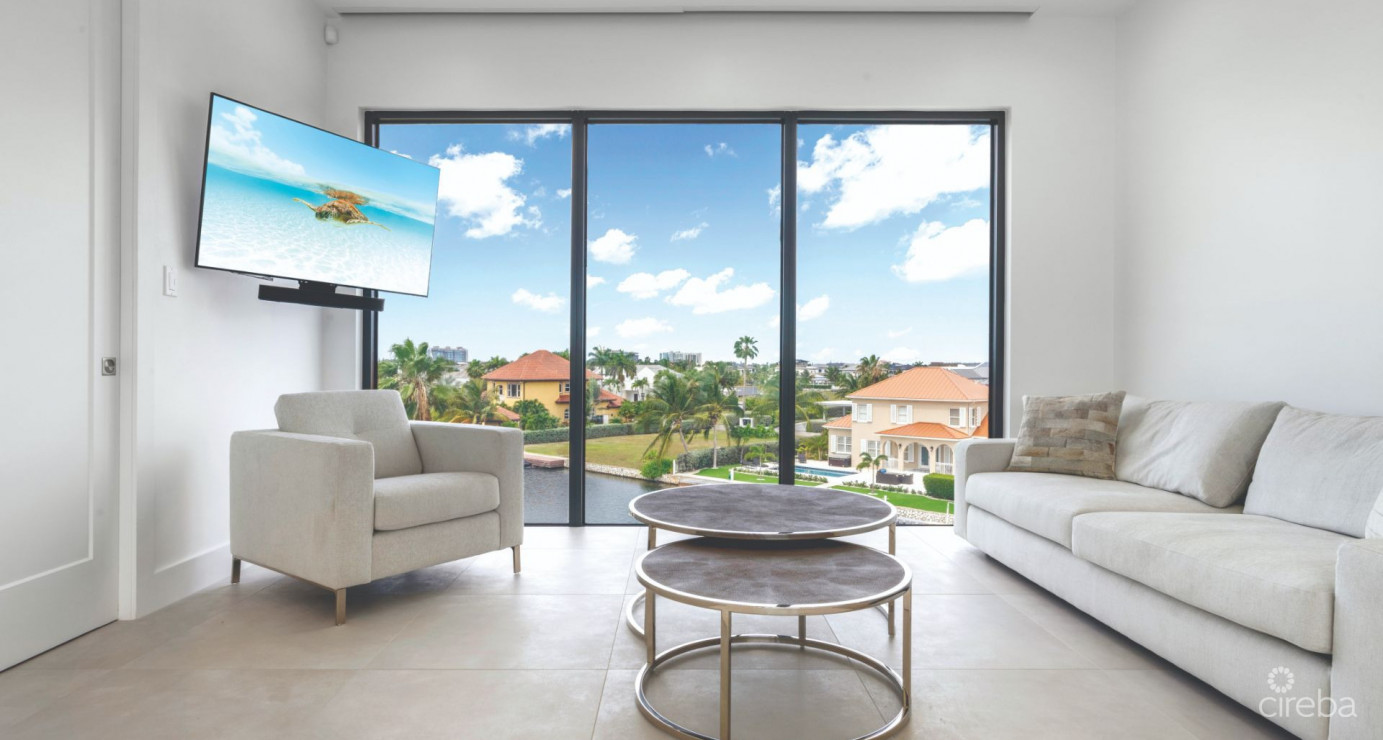 18 Baccarat Quay, Crystal Harbour