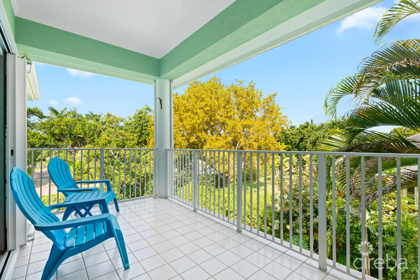 Spacious 3 Bedroom Apartment In South Sound!