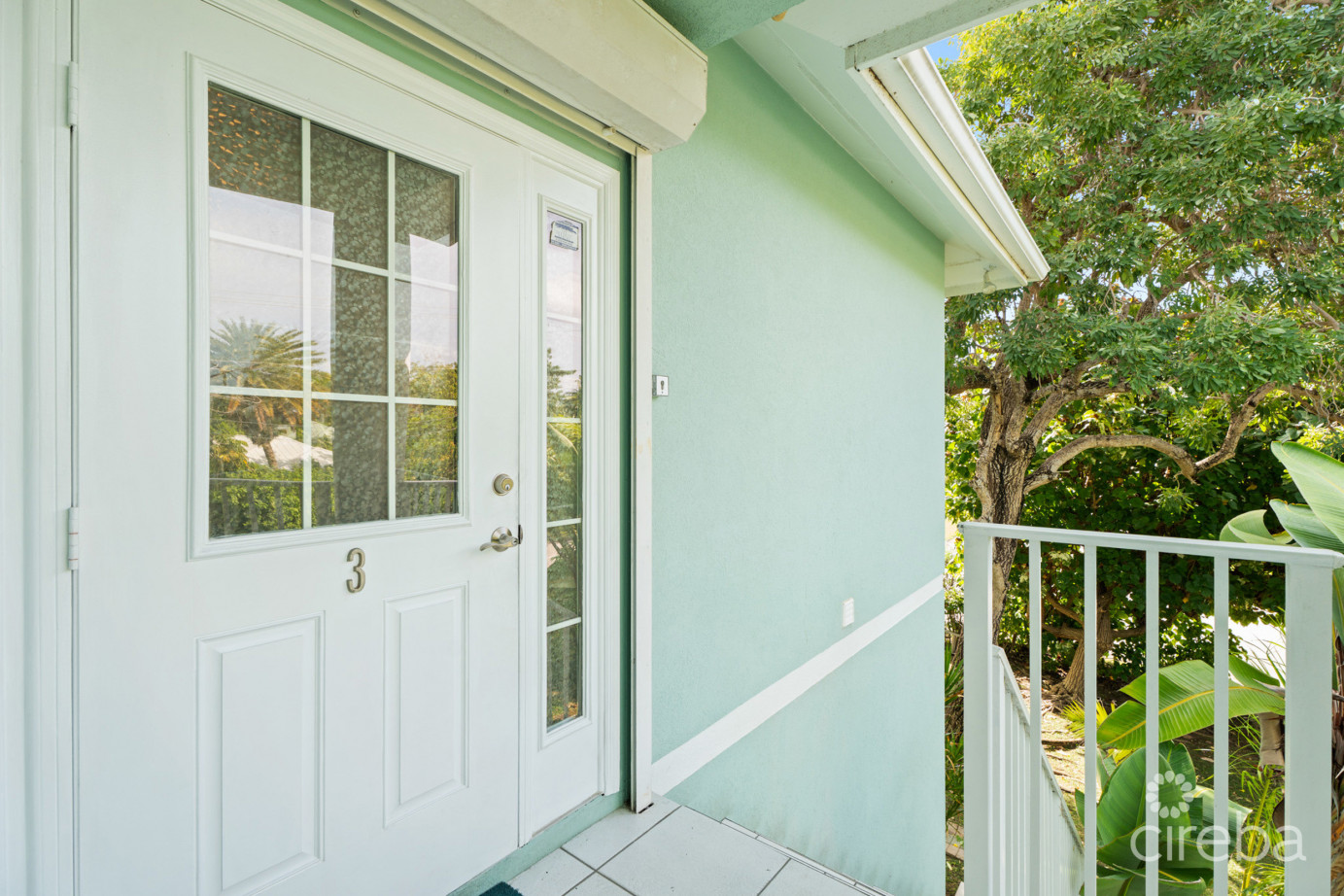 Spacious 3 Bedroom Apartment In South Sound!