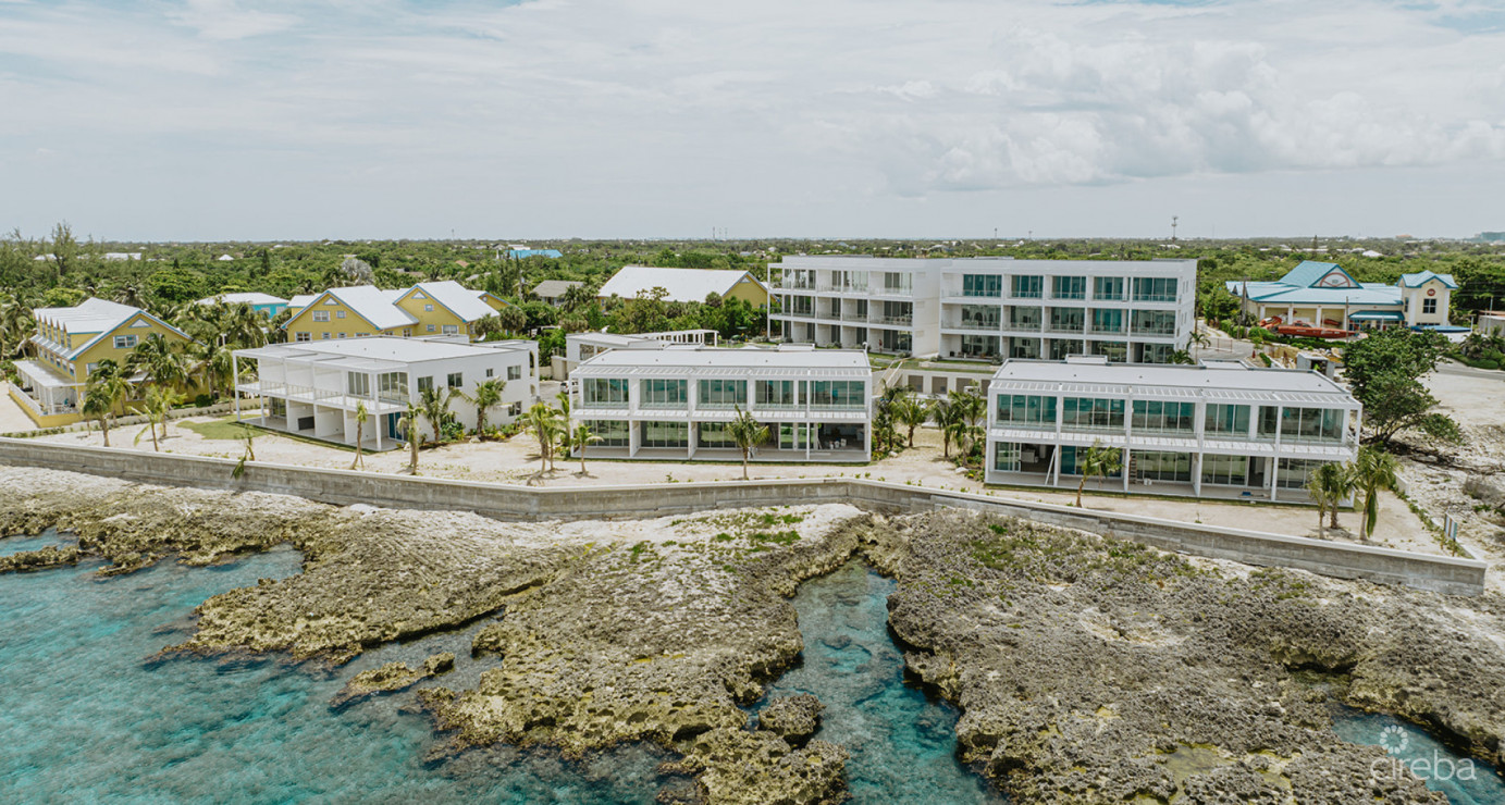 28 Sunset Point  Well Appointed Seafront Unit  1-bed/ 1.5 Bath