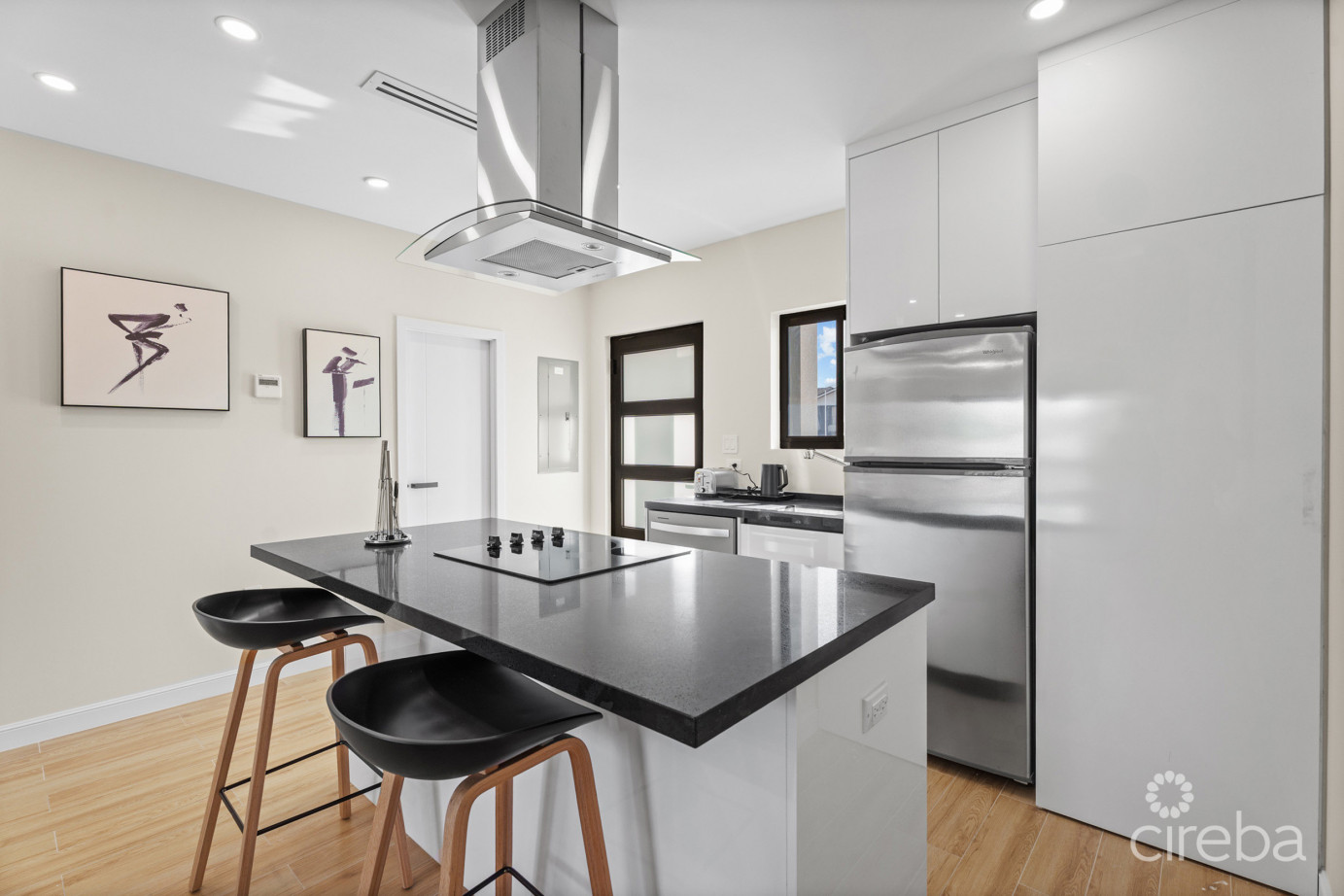 Arza 1 Bed/1 Bath Complete Turn-key Unit