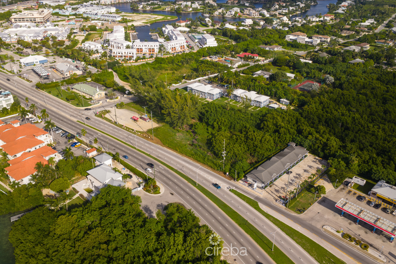 High Visibility Commercial Parcel On Shamrock Rd