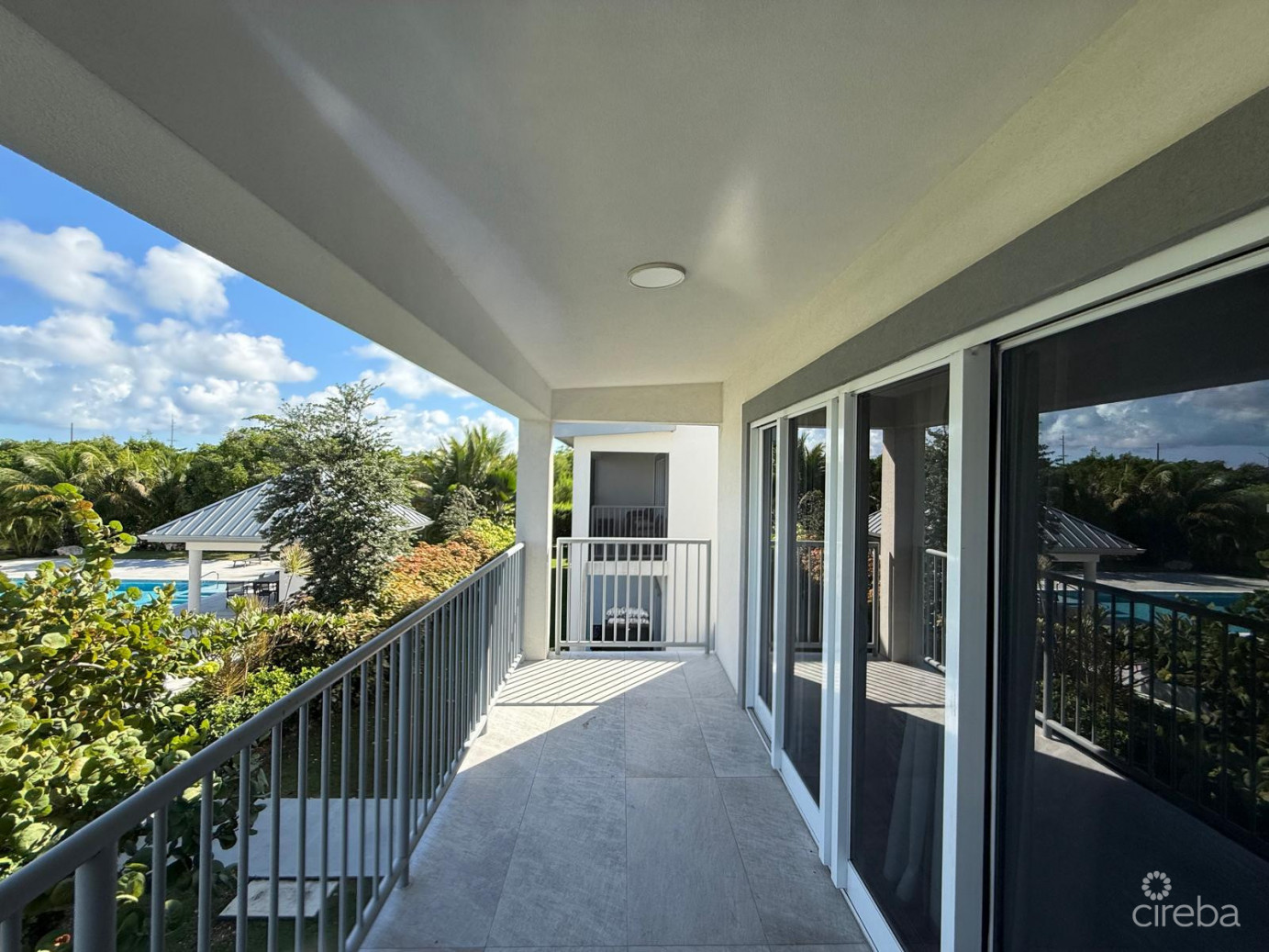 2 Bed Townhouse Downtown Reach