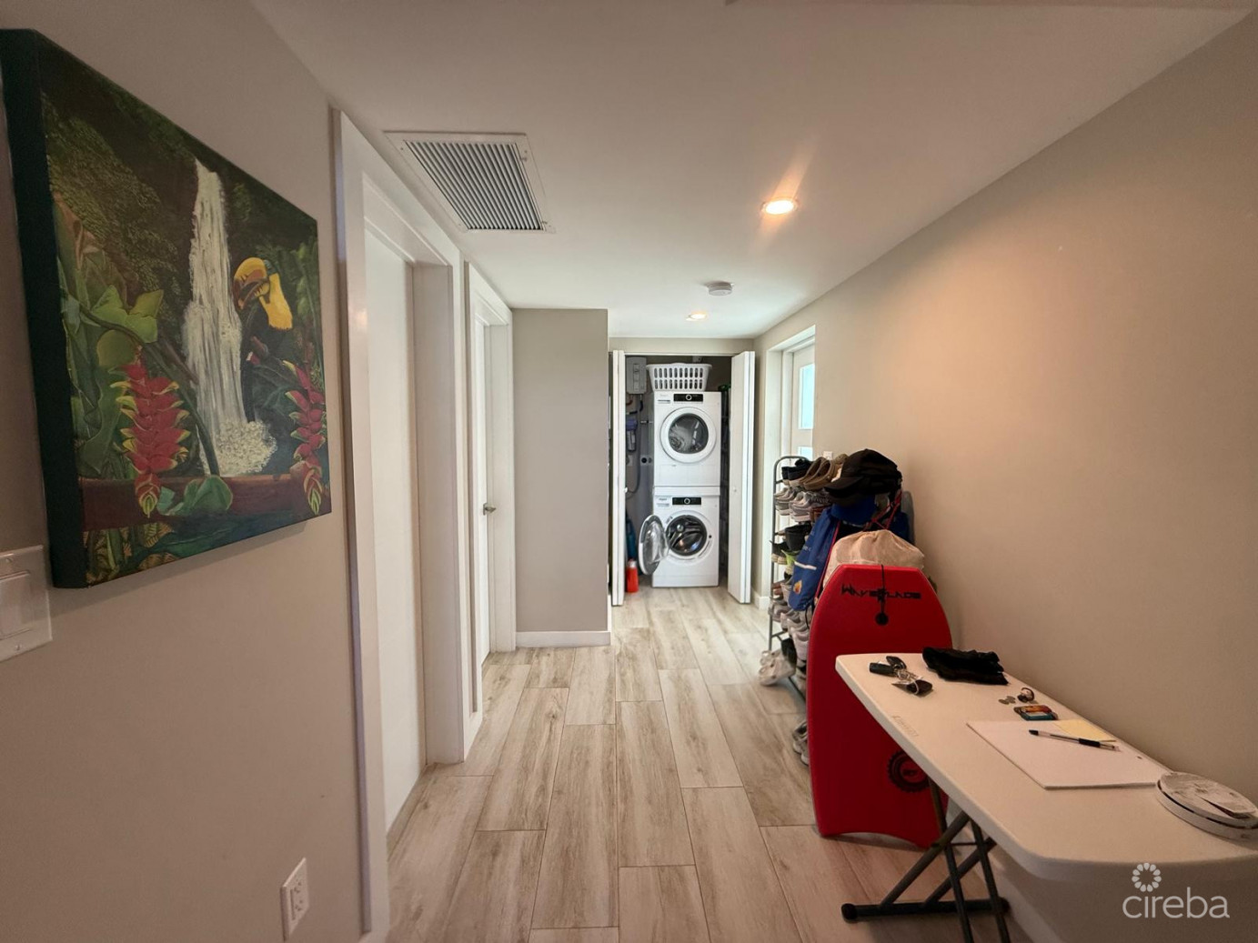 2 Bed Townhouse Downtown Reach