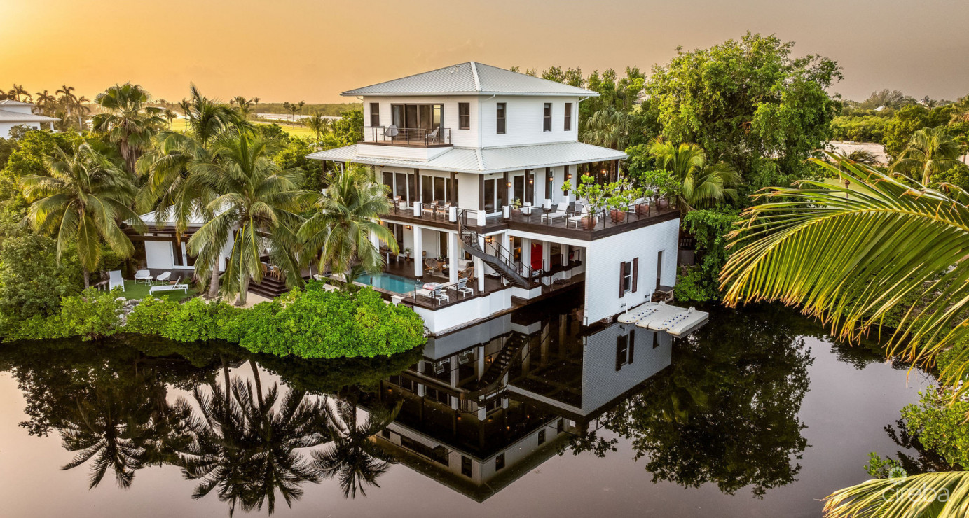 One Love - Deckhouse At The Ritz- Carlton