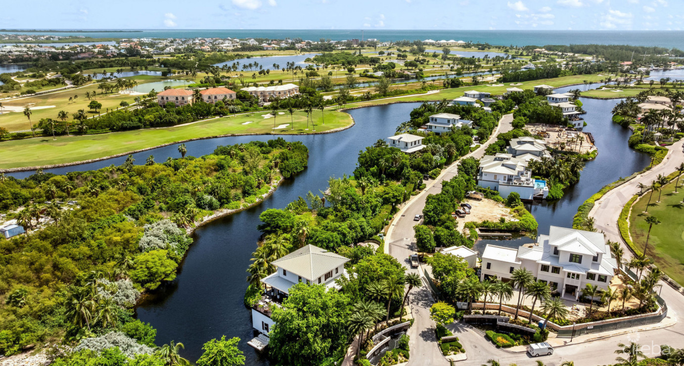 One Love - Deckhouse At The Ritz- Carlton