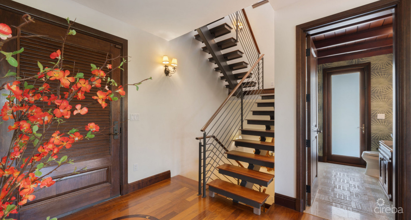 One Love - Deckhouse At The Ritz- Carlton