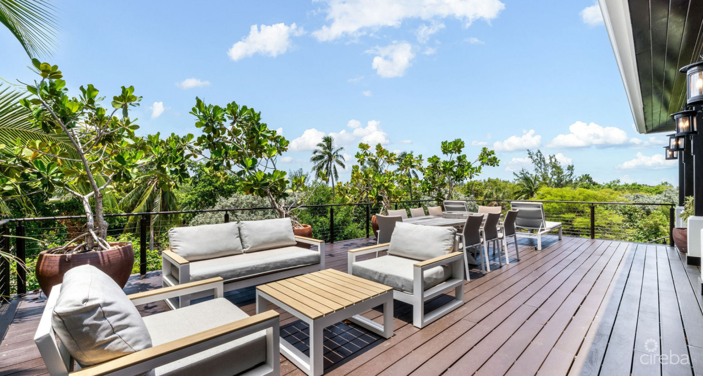 One Love - Deckhouse At The Ritz- Carlton