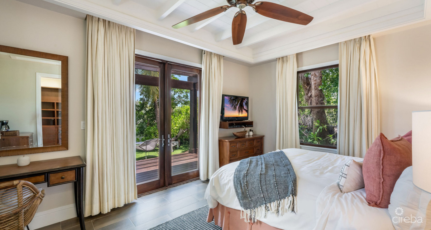 One Love - Deckhouse At The Ritz- Carlton