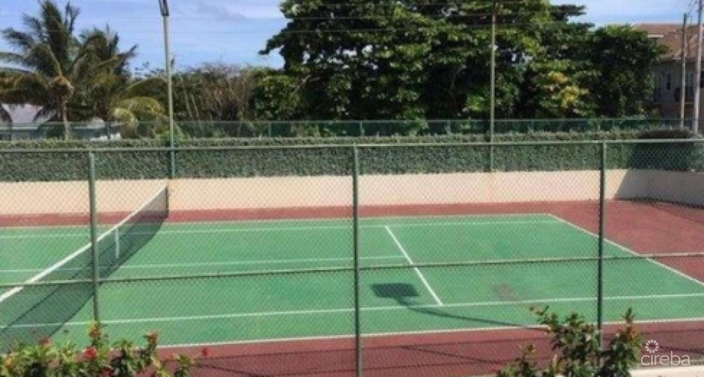 Bonnie's Arch Oceanfront Condo - Fractional Share