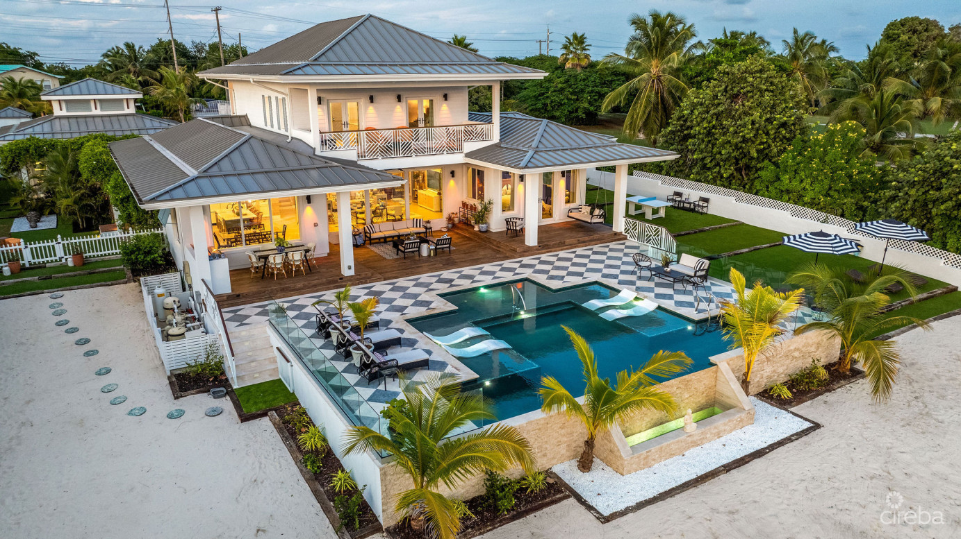 Spotts Beach Cottage