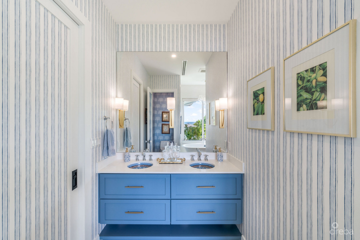 Spotts Beach Cottage