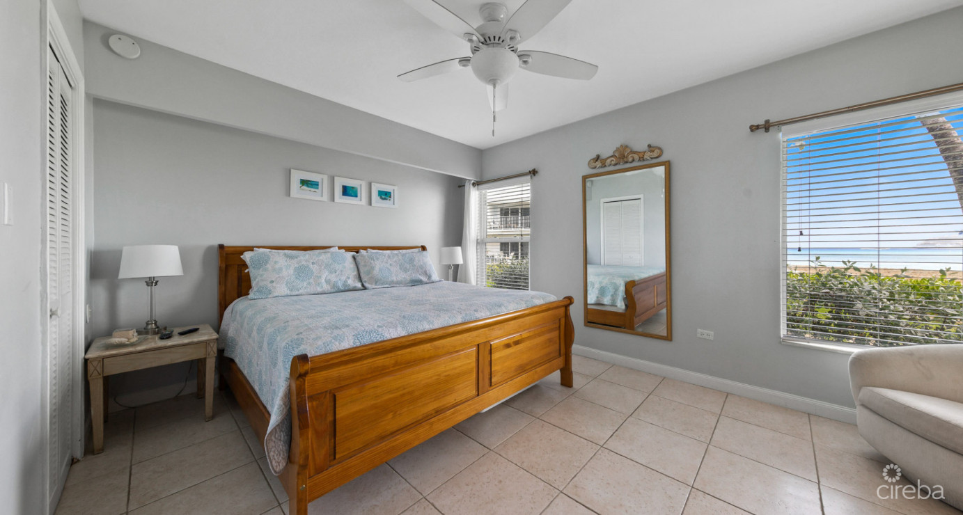 Grapetree #7 Beachfront (renovated Gf 3 Bed / 3 Bath)