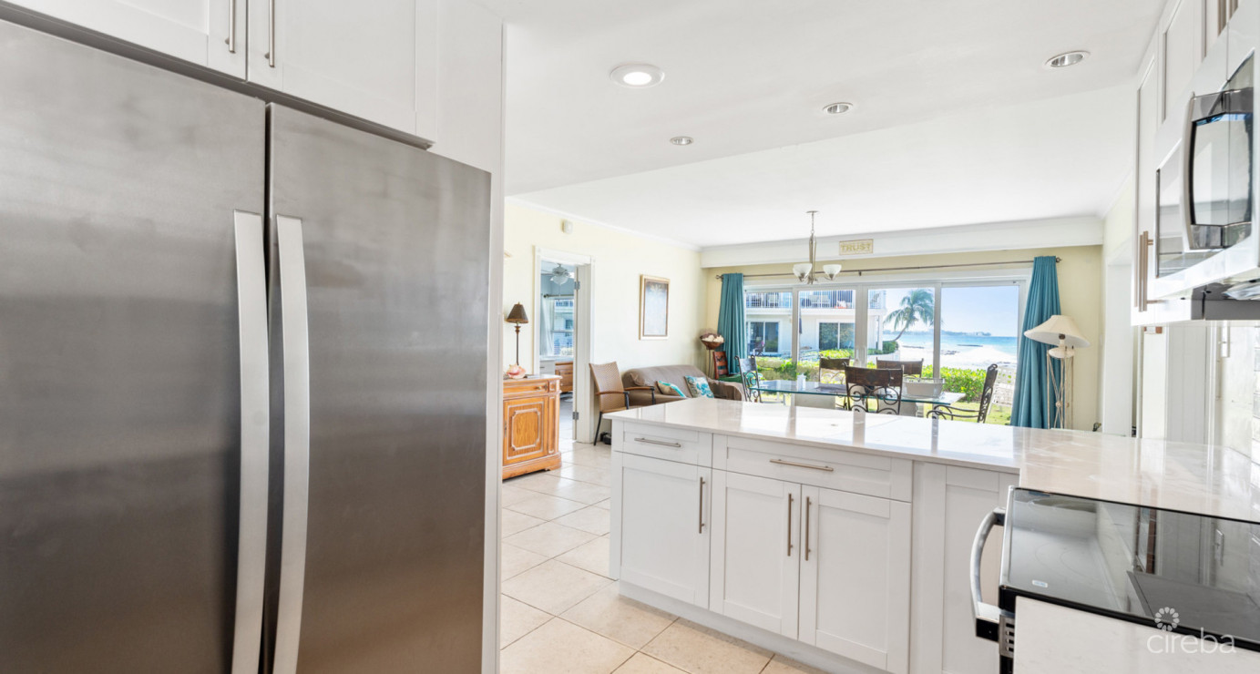 Grapetree #7 Beachfront (renovated Gf 3 Bed / 3 Bath)