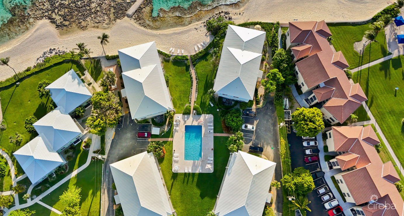 Grapetree #7 Beachfront (renovated Gf 3 Bed / 3 Bath)