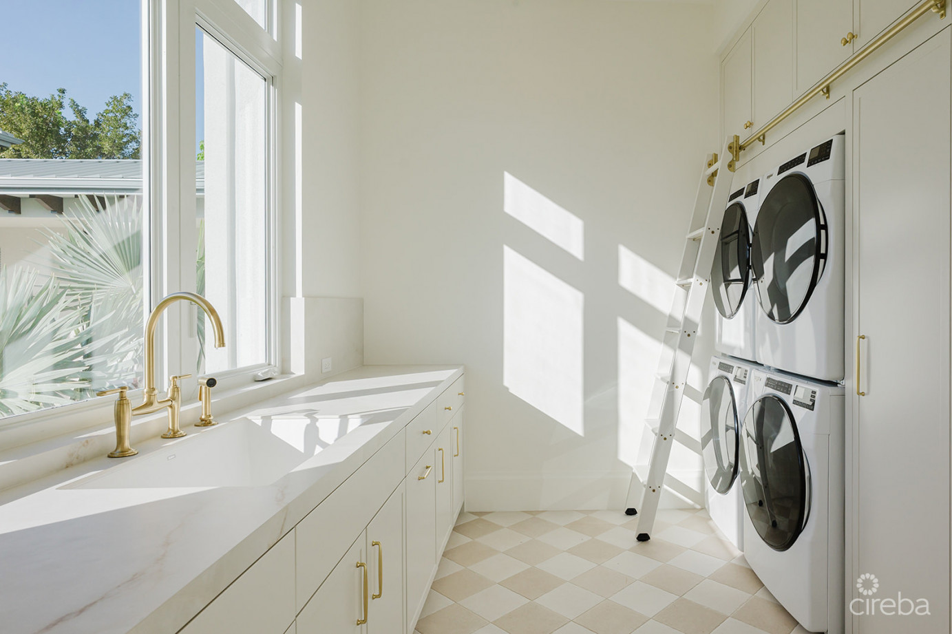 The Orchard At Salt Creek  32 Creekside Court  A Salt Creek Estate