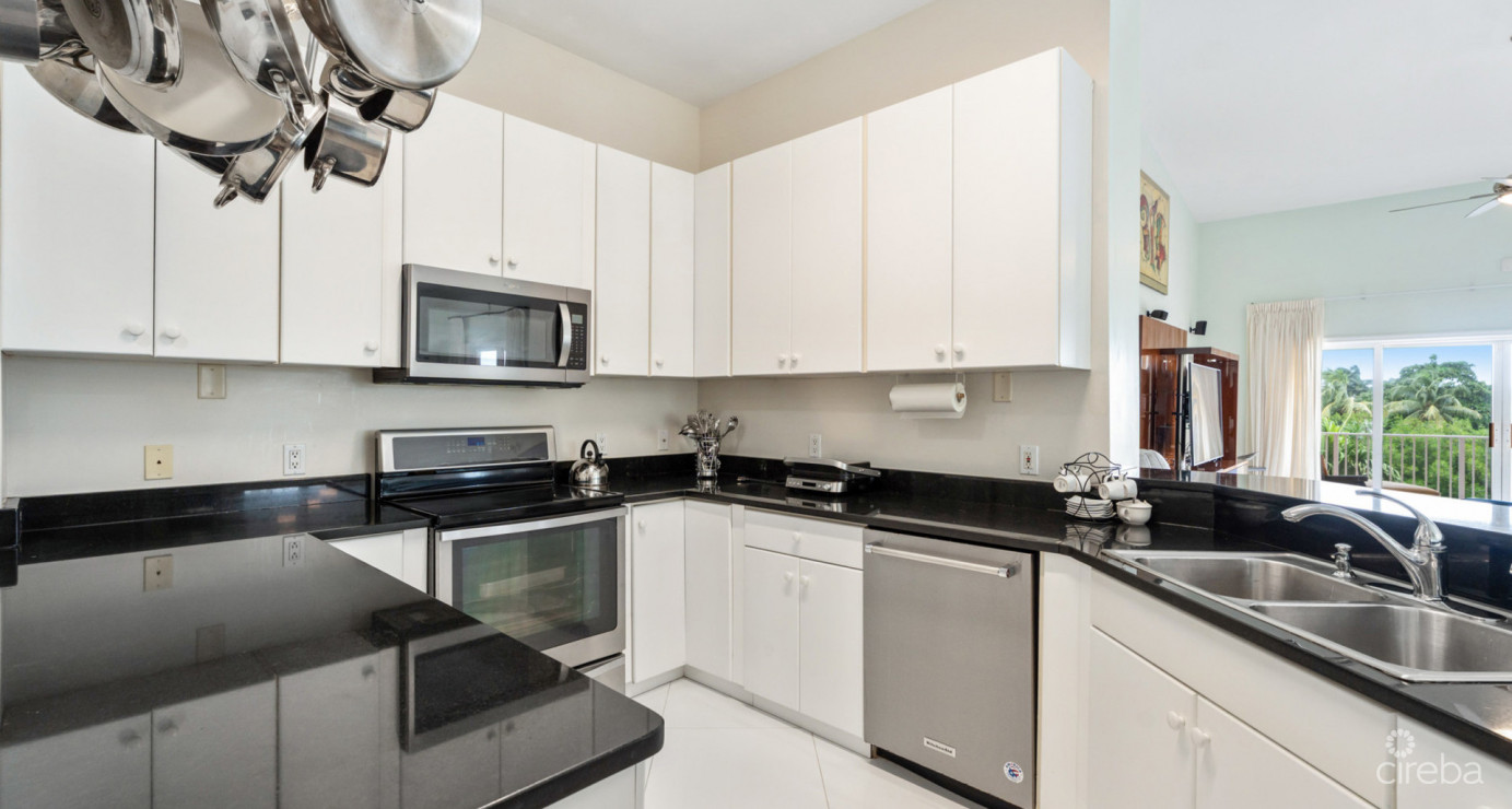 Britannia #630  Seven Mile Corridor - Spacious Canal Front Living