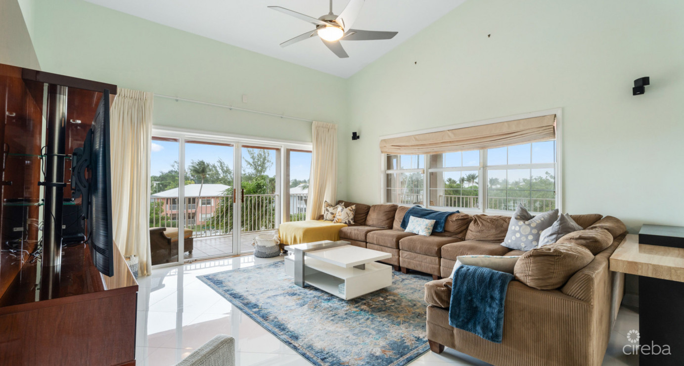 Britannia #630  Seven Mile Corridor - Spacious Canal Front Living