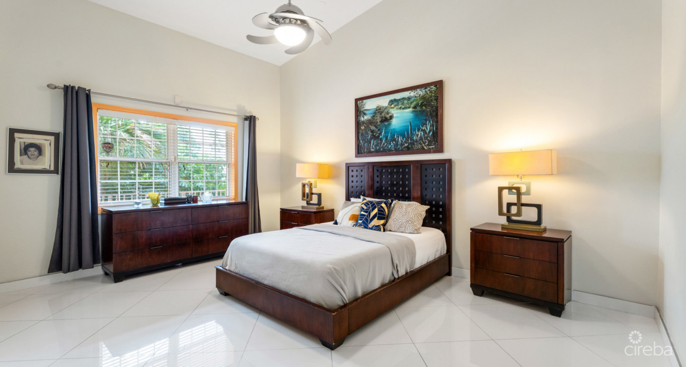 Britannia #630  Seven Mile Corridor - Spacious Canal Front Living