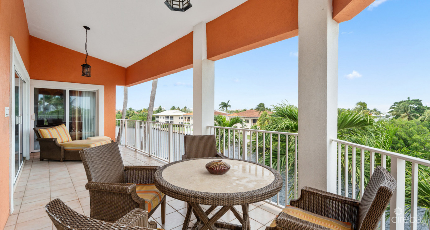 Britannia #630  Seven Mile Corridor - Spacious Canal Front Living