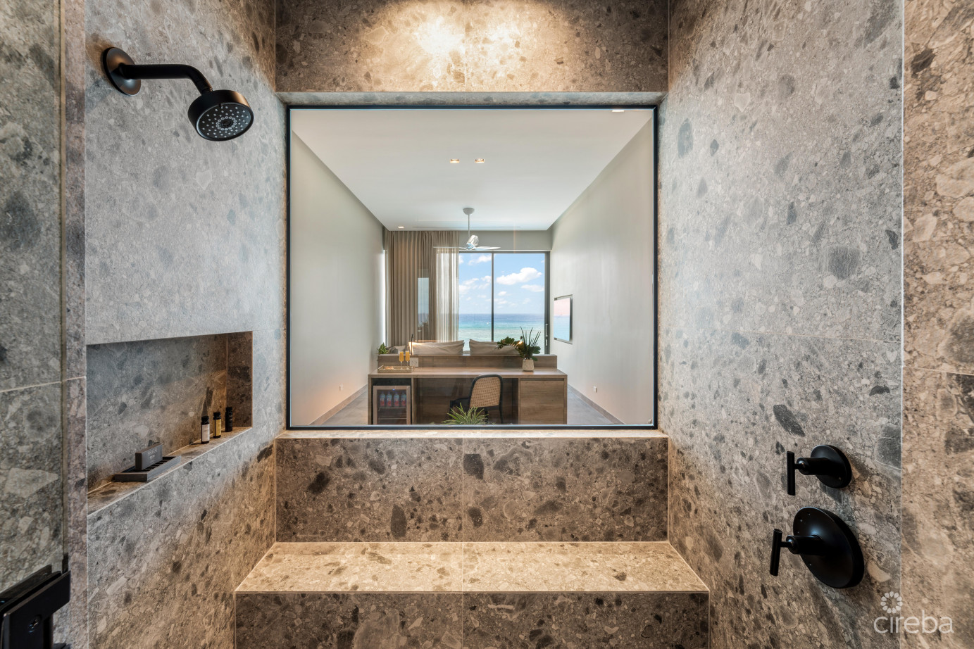 Bella Rocca, East End Luxury Villa