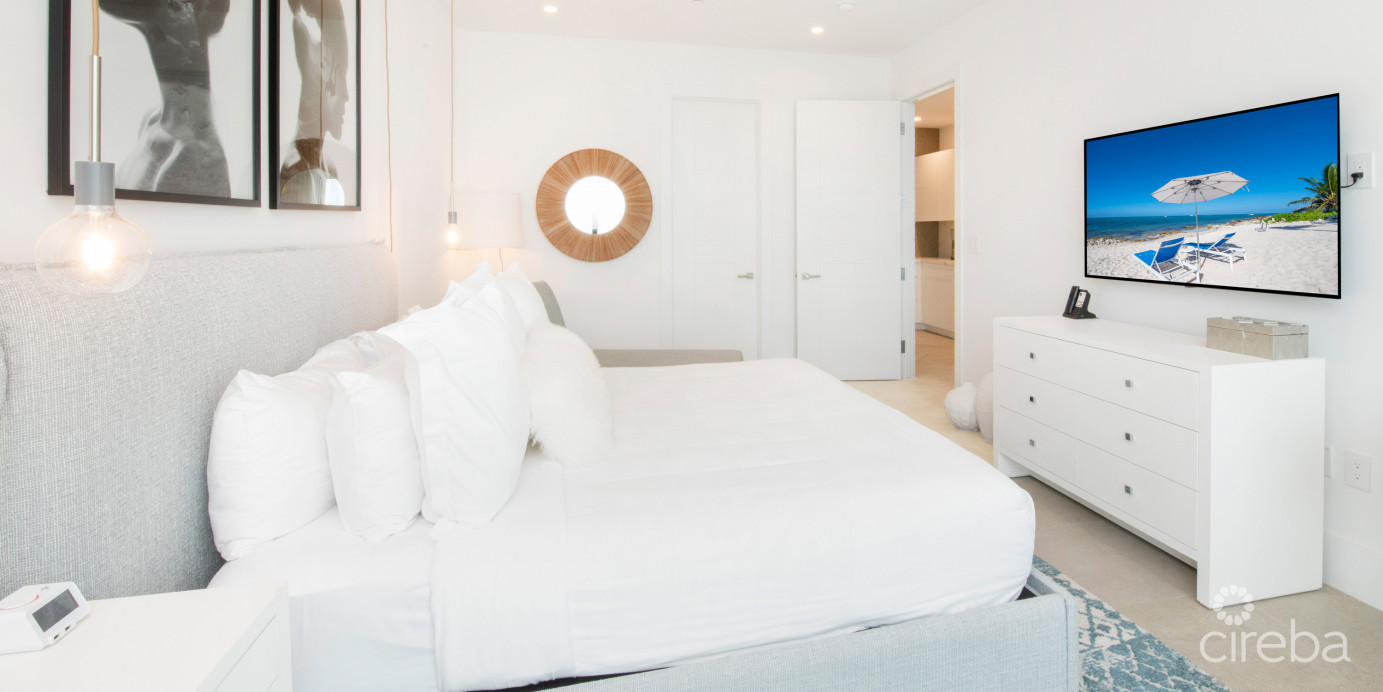 Rum Point Resort Penthouse 504