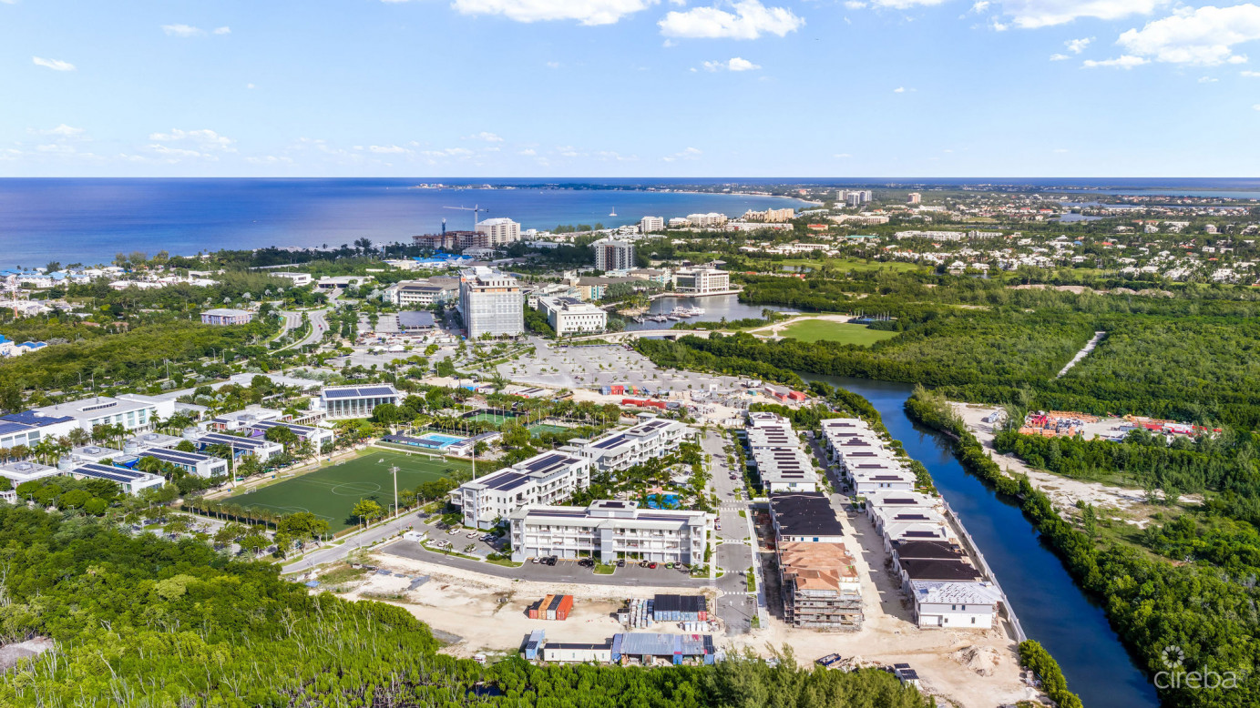 Olea 414 - Private Garden 2-bed Residence