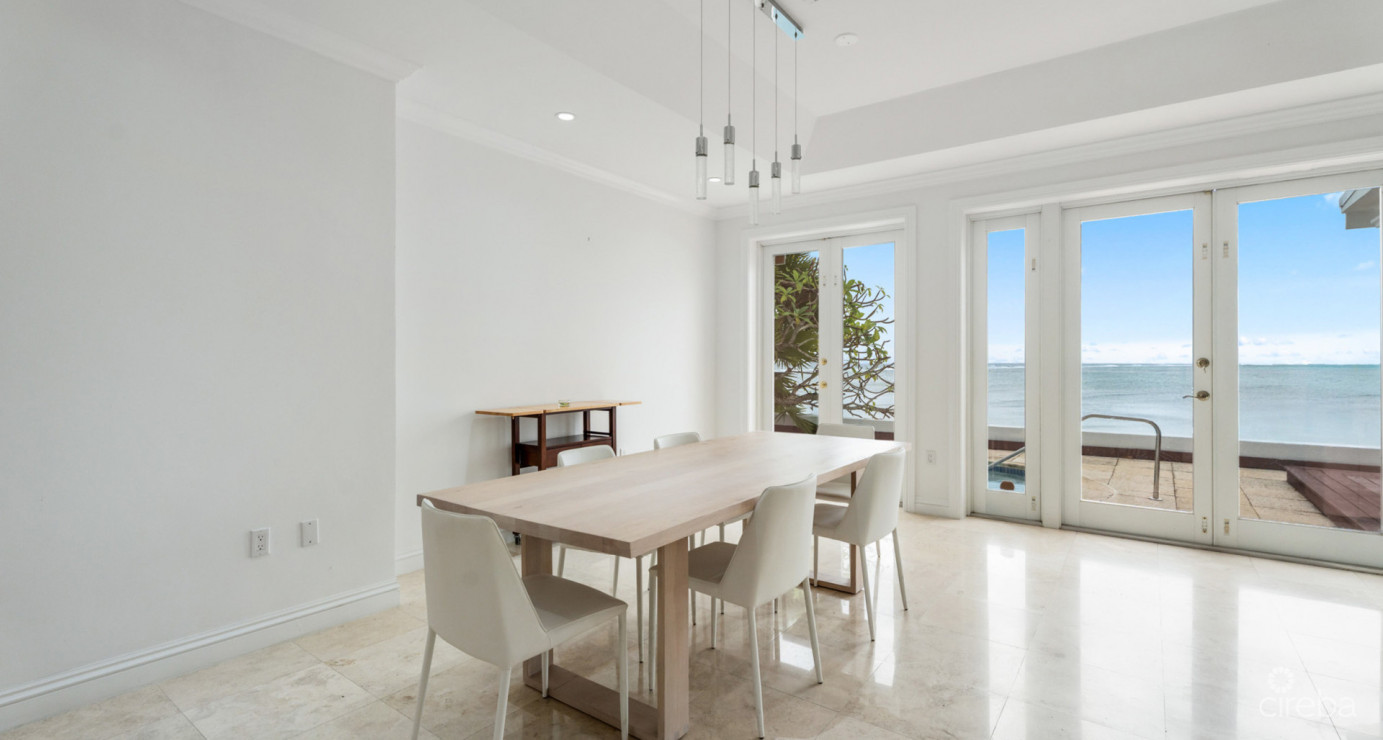 Palacades #2 (4 Bed Oceanfront Villa)