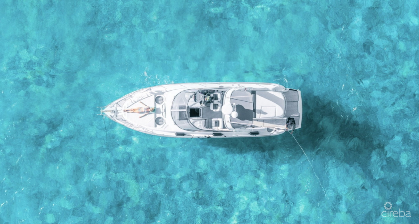 Lacovia - Outside Corner Spectacular Views