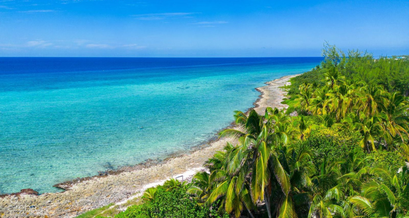 330 Feet Of Stunning Oceanfront Land- Incredibly Rare