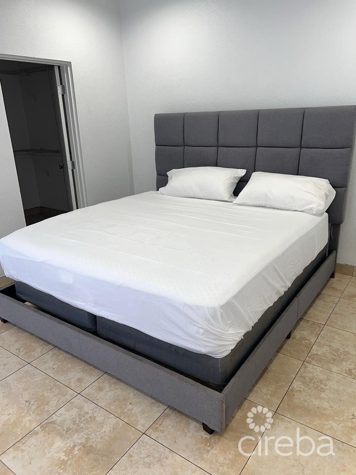 Lower Valley Luxury Townhouse