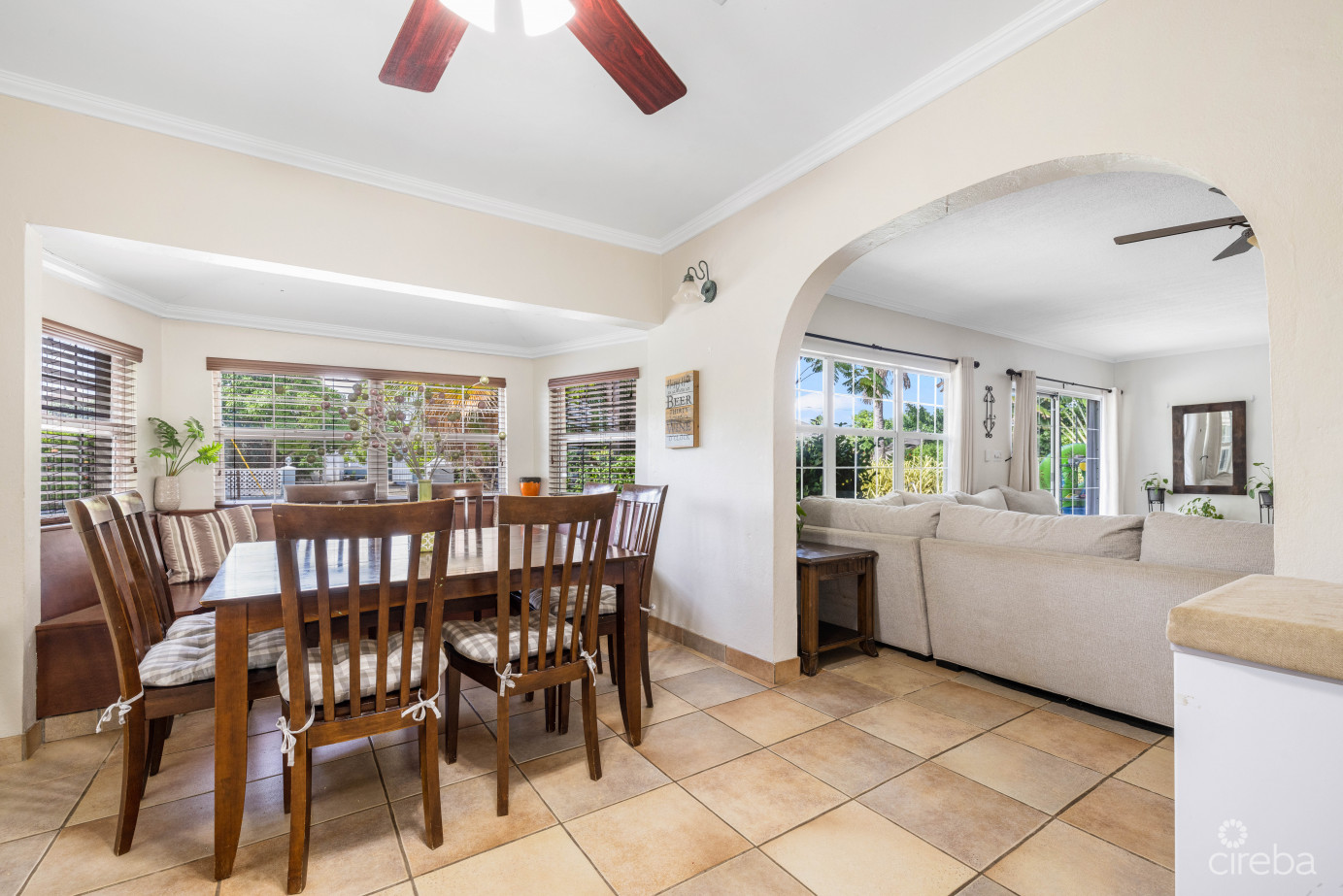 Birch Ave Spotts Single Family Home W/pool