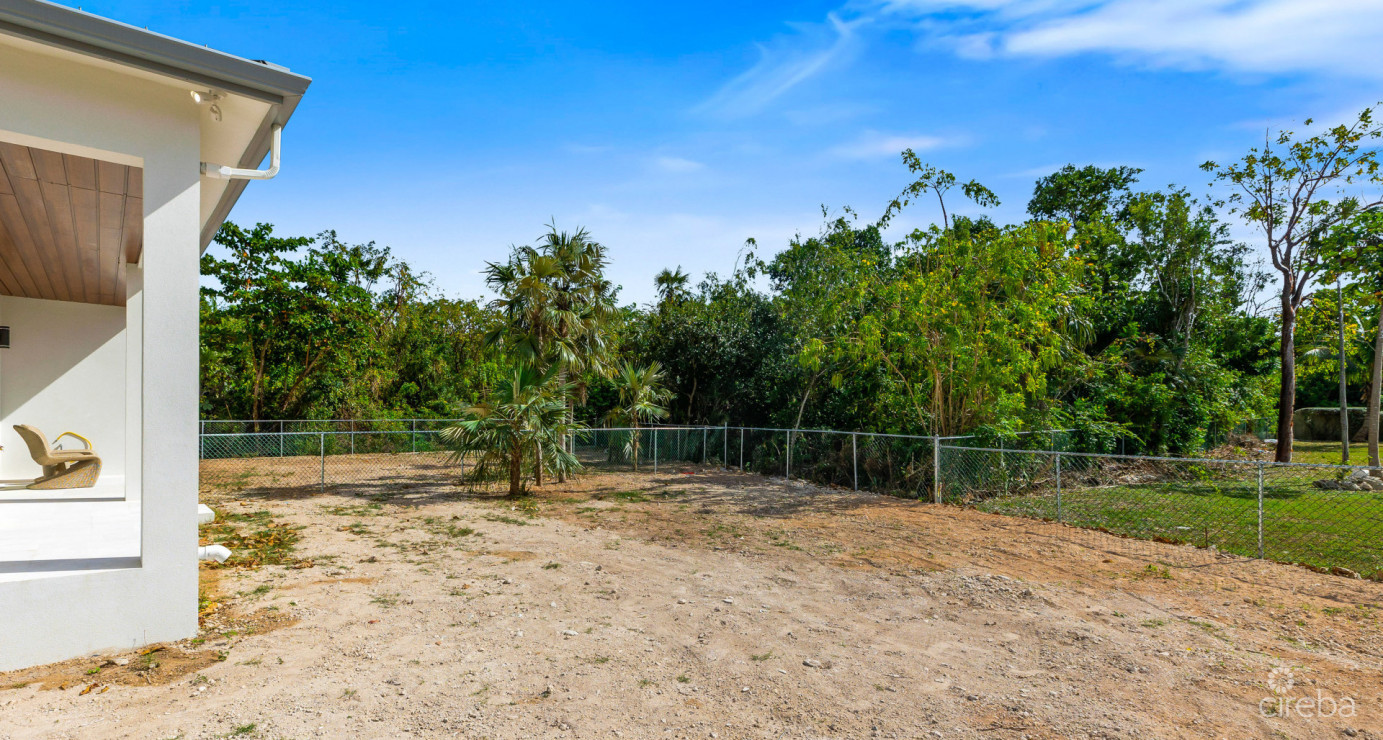 Gloria May Villas #4 (new Savannah Community)