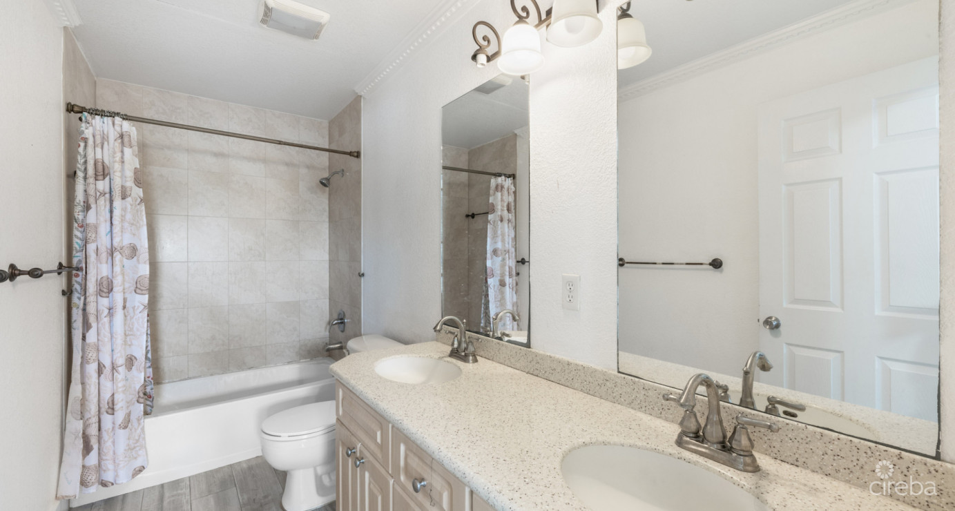 Suelles Estates #1 End Unit