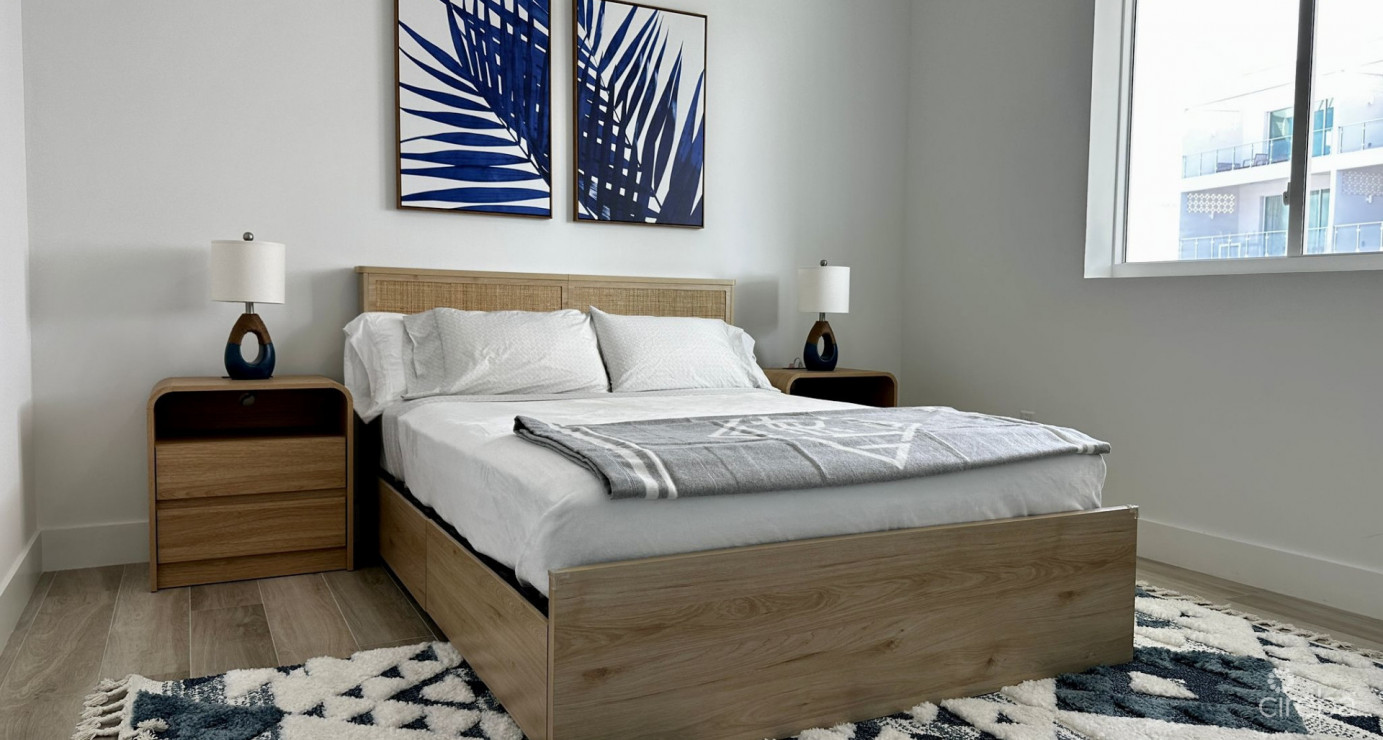 Oceanfront Penthouse- Stunning New 3 Bed- Sunset Point