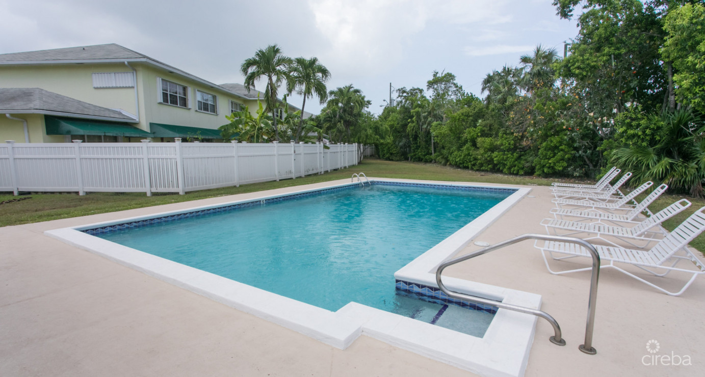 South Palms #5 (2 Bed/2.5 Bath Ss Townhome)